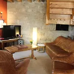 Les Cremades Bed and breakfast 3*