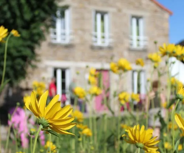 Les Cremades Bed & Breakfast 3*